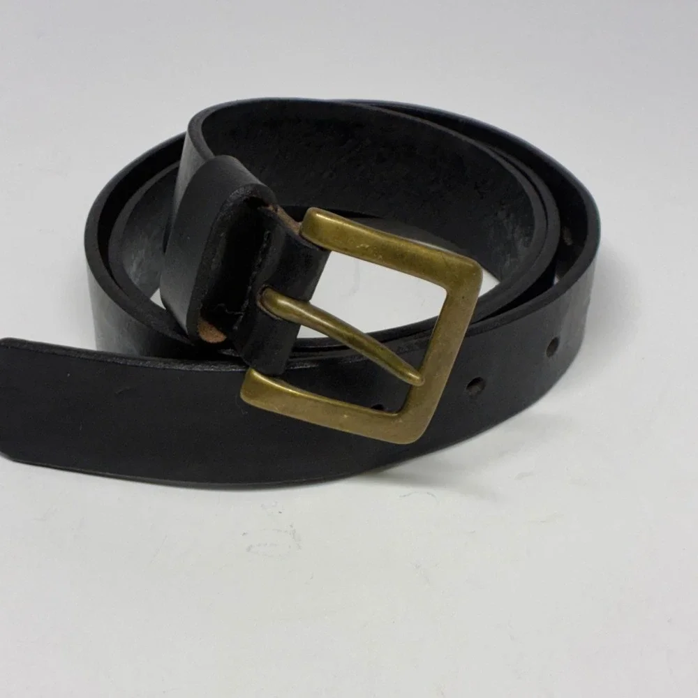 Cherokee leather belt